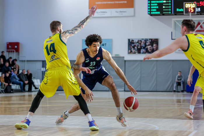 В третьем поединке полуфинала уступаем “Рубону”